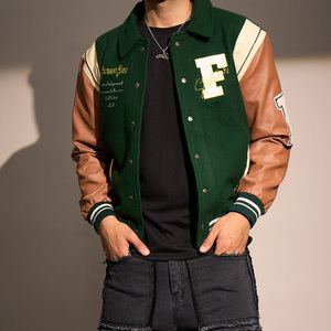 Veste universitaire verte pour homme, en polyester/coton mélangé, style bomber, avec patch brodé sur le devant, streetwear tendance - Product Image 3