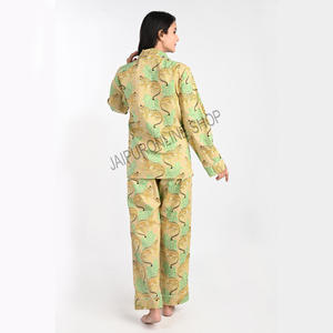 Camiseta y pijama con botones, ropa de dormir bonita, floral - Product Image 4