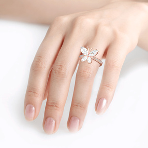 Bague en argent sterling Jeulia avec motif papillon taille marquise - Bijou tendance et romantique pour promesse - Product Image 4