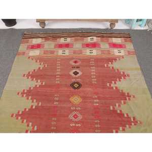 Alfombra Kilim Vintage de 4.6x6.6 pies, Alfombra Turca Roja con Estampado Animal de Lana - Product Image 3