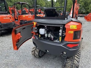 Utilisé pour les KX030-4 de Kubota Mini Wheel Excavator Core Components, y compris la pompe à moteur et la boîte de vitesses - Product Image 6
