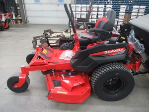 เครื่องตัดหญ้าแบบ Zero Turn คุณภาพสูงระดับมืออาชีพ Gravely PROTURN 560 ใช้เครื่องยนต์เบนซิน/เครื่องตัดหญ้าแบบ Zero Turn สำหรับขาย - Product Image 2