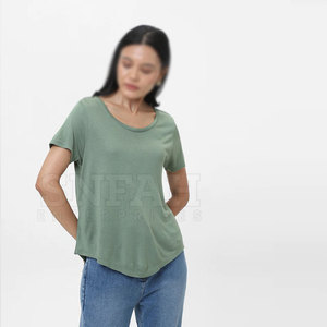 Venta caliente 100% camisetas de algodón para mujer personalizado cuello redondo manga corta transpirable Sexy liso teñido en blanco camiseta de Color personalizado - Product Image 2