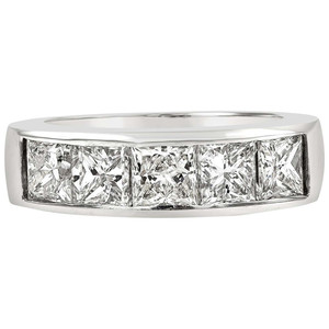 Anillo de lujo con 5 diamantes invisibles de corte princesa cultivados en laboratorio en oro macizo y platino, diseño personalizado - Product Image 1