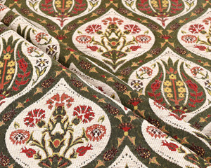 Tissu d'ameublement floral tulipe bohème en chenille blanche, tapisserie ethnique turque marocaine pour canapé, ottoman, coussin, décoration au mètre - Product Image 2