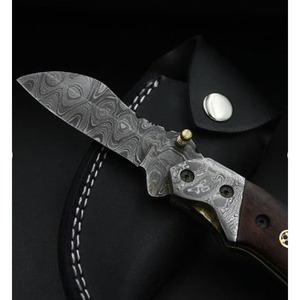 El mejor cuchillo plegable de acero Damasco OEM con mango de madera azul y refuerzo de latón para cazar, gran regalo para él y ella - Product Image 2