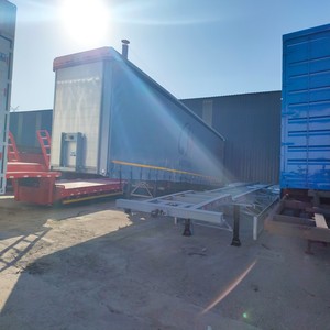 Semi-remorque à plateau à 3 essieux de 65 tonnes modèle 2025 pour le marché africain - Product Image 1