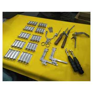 Juego de Tornillos Distractores Cervicales Caspar Tetra Industries, 57 Piezas, Manual, Acero Inoxidable Alemán de Alta Calidad, Aprobado por CE e ISO - Product Image 1