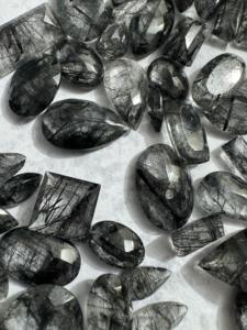 อัญมณีหลวมเจียระไนขนาดธรรมชาติสีดำไม่ซ้ำใครสำหรับดีไซน์เครื่องประดับตามสั่ง - Product Image 5