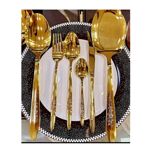Couverts d'un fabricant indien en gros d'excellente qualité, ensemble de couverts réutilisables en métal poli et doré pour acheteurs internationaux - Product Image 1