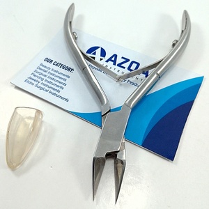 Pinza de uñas de punta fina de primera calidad para un recorte preciso de cutículas y cuidado de las uñas en uso profesional y salón de belleza - Product Image 2