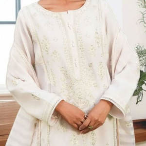 Style indien pakistanais dames costume de broderie décontracté prêt à porter chemise longue avec bas et Dupatta à vendre - Product Image 4