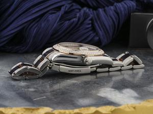 Reloj Hip Hop de Lujo con Incrustaciones de Moissanita en Dos Tonos y Esfera con Diamantes VVS - Product Image 5