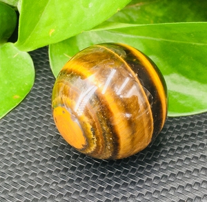 Sphère d'oeil de tigre, sphère en cristal naturel, œil de tigre, sphère de pierre précieuse Reiki, mariage folklorique, Art de facturation, Style décoratif - Product Image 5