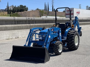 Chargeuse-pelleteuse compacte bleue LS 4x4, mini-tracteur avec godet avant et pelle arrière pour la construction agricole - Product Image 6