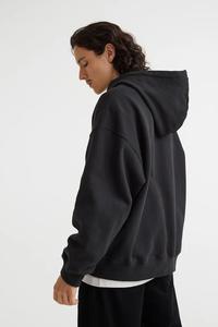 Custom Zip up Hoodi Streetwear Sudadera con capucha de gran tamaño para hombre Ropa de moda suelta gota hombro Sudaderas con capucha Cremallera - Product Image 2