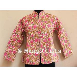 เสื้อแจ็คเก็ตผ้าฝ้ายพิมพ์ลายดอกไม้สีชมพูสำหรับผู้หญิง น้ำหนักเบา ใส่ได้สองด้าน แฟชั่นสำหรับฤดูใบไม้ผลิ - Product Image 2