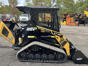 รถตักล้อยางขนาดเล็ก ASV RT-50 Posi-Track พร้อมเครื่องยนต์ดีเซลยันมาร์ ระบบเกียร์ PLC สำหรับงานก่อสร้างและงานเกษตร - Product Image 6