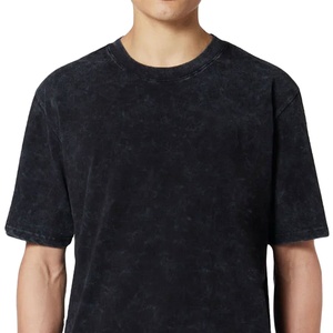Ensemble deux pièces décontracté pour homme : T-shirt élégant délavé à l'acide et short, en coton, idéal pour l'entraînement sportif estival 2026 - Product Image 3