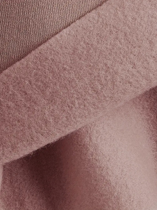 Sudaderas con capucha recortadas para mujer elegantes OEM ODM de fabricantes de Pakistán que ofrecen MOQ para pedidos de exportación de ropa deportiva y ropa de salón - Product Image 5