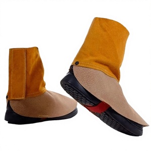 Couvre-chaussures de soudeur élégants en cuir de vachette pleine fleur, résistants à la chaleur et à l'usure, avec fonction anti-coupure pour la sécurité des soudeurs - Product Image 1