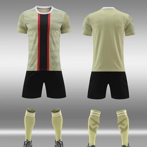 Uniforme de Fútbol de Manga Corta Talla Grande Más Vendido, 100% Poliéster, Material Transpirable y Duradero de Alta Calidad, Ropa de Fútbol al Por Mayor - Product Image 3