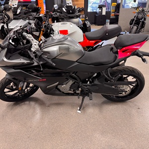 NUOVISSIME MOTO 300SS 2025 - Product Image 1