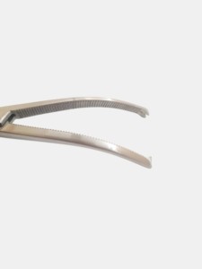 Pince manuelle hémostatique Kocher incurvée en acier inoxydable de haute qualité Pentax ensemble d'instruments de verrouillage de chirurgie maxillo-faciale orale - Product Image 4