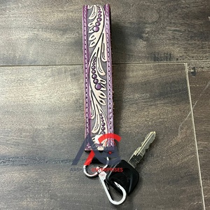 Porte-clés de luxe personnalisé en cuir véritable, fait main, avec dragonne, style western, pour femme - Product Image 1