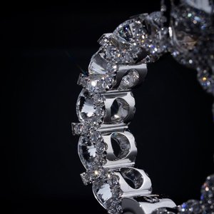 Sang trọng đá ra đầy đủ Eternity Nhẫn kim cương | 925 Sterling Bạc | lớn vòng trung tâm đá | vvs moissanite | tùy chỉnh đồ trang sức - Product Image 3