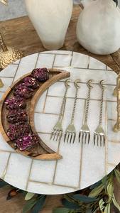 Plato para Chocolate con Diseño de Luna en Madera de Mango - Product Image 6