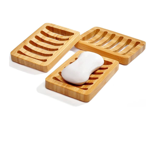 Porte-savon en bois de qualité supérieure, design égouttoir, forme carrée, fait à la main, dernière pièce - Product Image 3