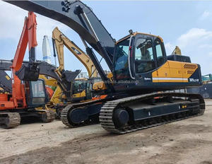 Excavatrice Hyundai 305LC-9T d'occasion, modèle 2022, moteur, boîte de vitesses, pompe, moteur et chenilles haute efficacité à vendre - Product Image 1