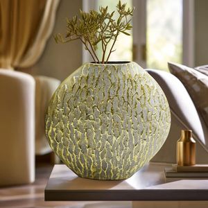 High Selling Hammered <b>Top</b> Aluminum Metal Decorative Gold Vase for Home Decor and Wedding Display Decorative Artificial Pot India - Product Image 6