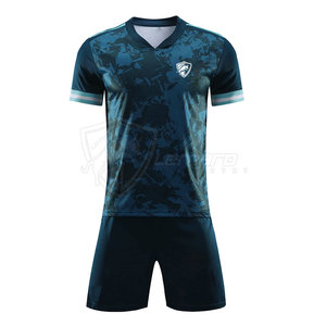 Vente directe d'usine, uniforme de football, tissu respirant 100% polyester, design personnalisable, couleurs, taille adulte unisexe, short inclus - Product Image 1