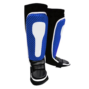 Protège-tibias en cuir pour Muay Thai, Boxe, MMA, Kickboxing, avec logo personnalisé, fermeture auto-agrippante légère, protection de base NAMZA - Product Image 1