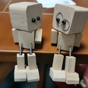 Nouvelle marionnette à bascule écologique et charmante, <span class=keywords><strong>Pinocchio</strong></span> miniature, avec des jambes qui bougent, modèle en bois gravé au laser - Product Image 5