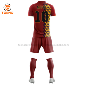 Precio al por mayor 2025 uniforme de fútbol personalizado sublimado traje de fútbol 100% poliéster uniforme de fútbol para Unisex OEM ODM con servicio - Product Image 4