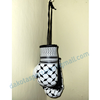 Porte-clés mini-gants de boxe Kufeyeh en cuir PU personnalisé, imperméable, respirant, confortable, pour sports de plein air et entraînement d'arts martiaux