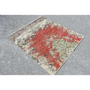 Tapis d'appoint vintage 4,5x5,1 pi (138x156 cm), tapis turc rouge patchwork - Product Image 2