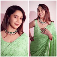 Derniers designs indiens traditionnels modernes Bollywood Celebrity Inspired Sequins Saree Disponible au prix de gros