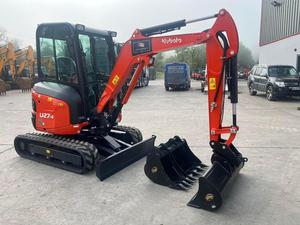 Mini-excavatrice sur chenilles Kubota de 3 tonnes, machine de terrassement d'occasion en bon état avec moteur et boîte de vitesses, composants principaux à vendre au Canada - Product Image 5