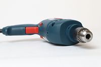 Kit Inteligente GSB 10 RE, Taladro de Impacto con Cable de 500 W, Motor Robusto, Peso Ligero, para Espacios Reducidos, Trabajo en Altura, Compacto, 10 mm