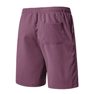 Pantalones cortos deportivos para hombres hechos de poliéster 100% con tela transpirable y de secado rápido ideal para el fitness de verano - Product Image 2