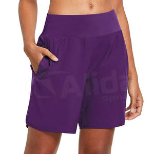 Pantalones cortos de correr para mujer hechos a medida al mejor precio, pantalones cortos transpirables más vendidos, patrón de botones, decoración, tecnología de sublimación - Product Image 1