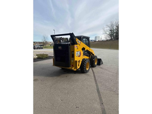 Cargadora de Ruedas Compacta Usada CATERPILLAR 272D3 XE 2024, Minicargadora con Cucharón Frontal, Equipo de Construcción para Trabajos Agrícolas y en Obras - Product Image 3