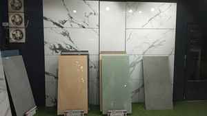 Carreaux de porcelaine émaillée de qualité supérieure 600x1200mm Fournisseur B2B international de carreaux de porcelaine GVT PGVT 24 "x48 Intérieurs commerciaux - Product Image 5