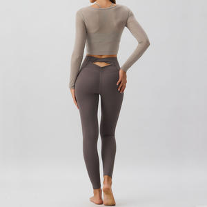 Vente en gros de gilets de sport côtelés de haute qualité avec logo personnalisé hauts de yoga à manches Slim Fit solide entraînement Fitness débardeur pour femmes - Product Image 3