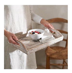 Plateau de service en rotin élégant avec poignée en bois, plateau rond en rotin pour fruits et pain, prix abordable - Product Image 3