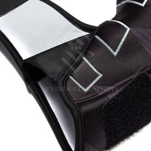 Guantes de Portero SPYTHER GEAR SPORTS Modernos de Alta Calidad Antideslizantes con Agarre Superior, Palma de Látex, Cierre de Gancho y Bucle, Protección para los Dedos - Product Image 4